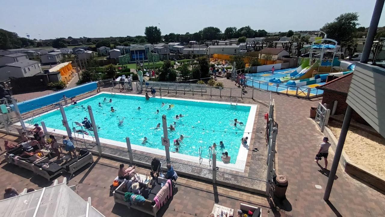 Olympic Holiday Caravan Hotel Selsey Exterior foto